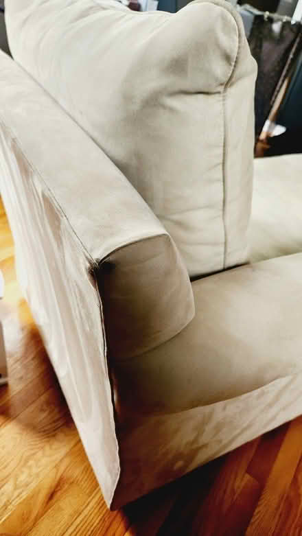 Photo of free Light Green Chaise (07764) #2