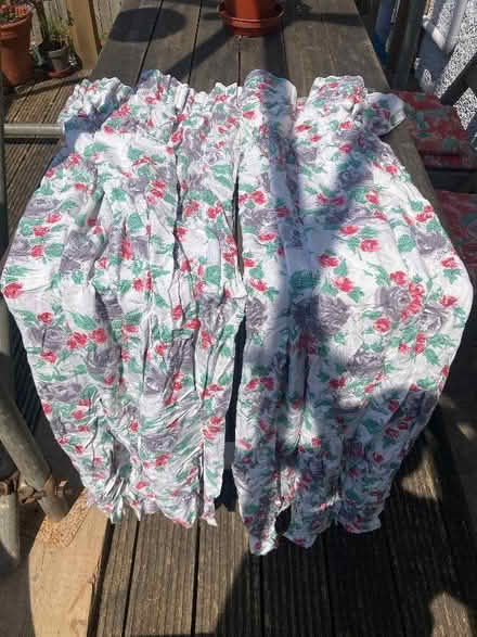 Photo of free Vintage curtains - roses (Hollingdean BN1) #2