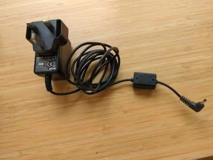 Photo of free Philips digital photo frame (Kenpshott RG22) #2
