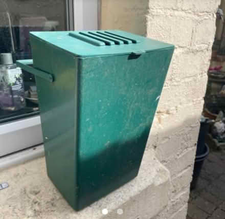 Photo of free Compost caddy (Allerton L18) #1