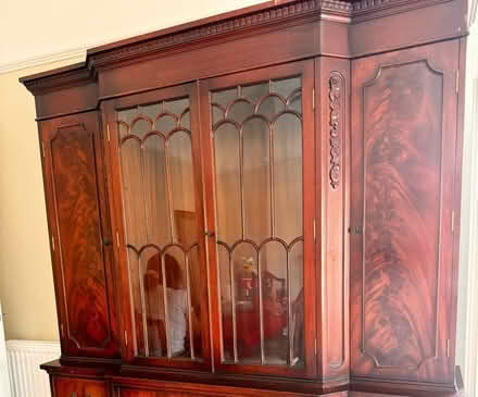 Photo of free Mahogany cabinet (Harrogate)