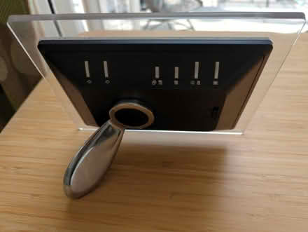 Photo of free Philips digital photo frame (Kenpshott RG22) #3