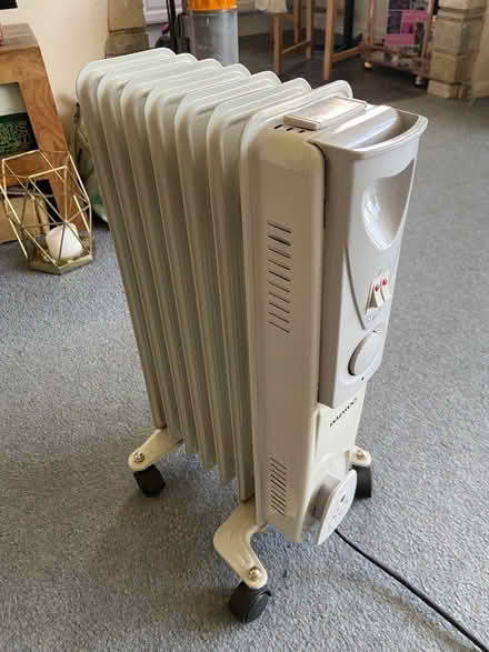 Photo of free Electric radiator (stopped working) (Chingford E4) #1