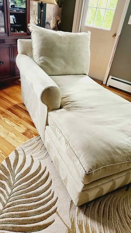 Photo of free Light Green Chaise (07764) #3
