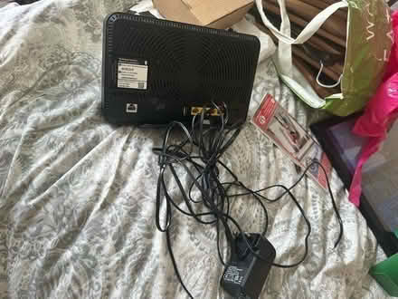 Photo of free EE modem (Canary Wharf, E14) #1