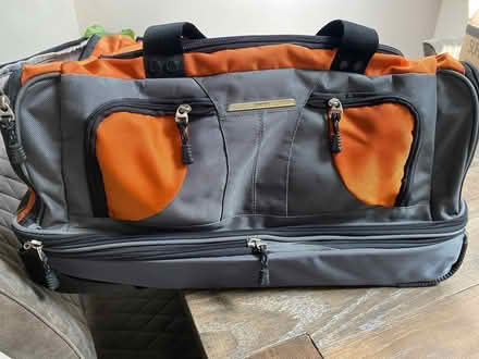 Photo of free Expandable pull along holdall (Shepperton TW17) #1