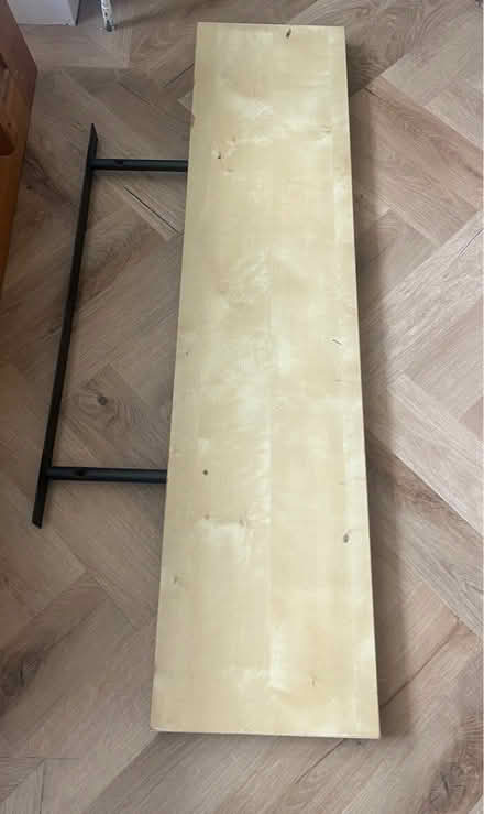 Photo of free Floating shelf (Sanderstead) #1