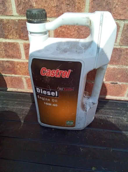 Photo of free CASTROL Diesel engine oil. (Southport PR9) #2