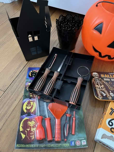 Photo of free Halloween items (Highland Park) #4