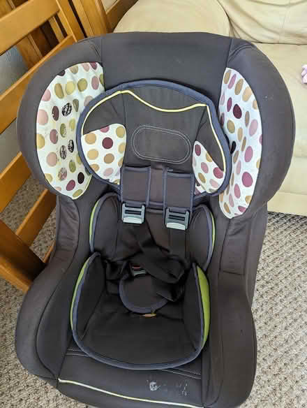 Photo of free Car seat 0-18 kg (Mickleover)