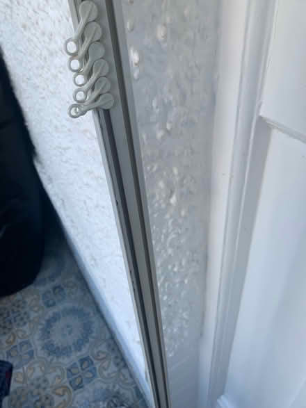 Photo of free White plastic curtain rail (BN3) #1