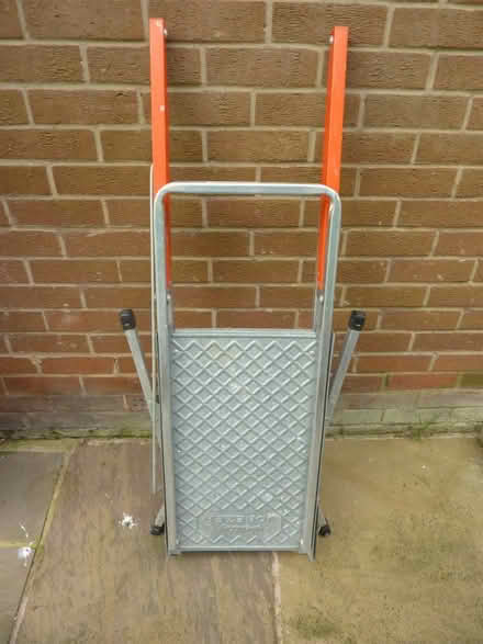 Photo of free Work platform (Congleton CW12) #3