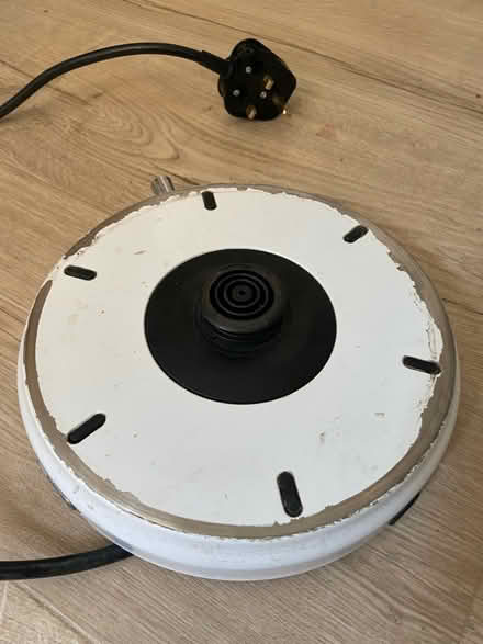 Photo of free Kitchen Aid kettle - not working (KT12 Elmbridge) #2