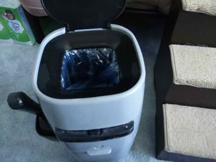 Photo of free Cat litter genine (Centre Ridge Regent) #2