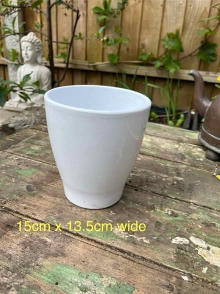 Photo of free White houseplant pot (Gorse Hill M16) #1