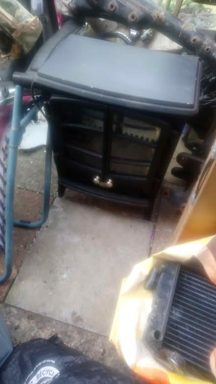 Photo of free Dimple electric fire (Tunbridge wells Ramslye TN4) #1