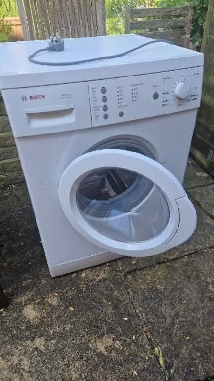 Photo of free Washing machine (Stroud GL5) #1