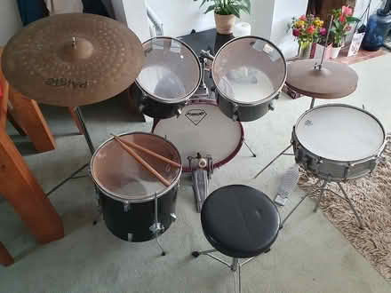 Photo of free Beginners Drum Kit (Surrey RH1) #1