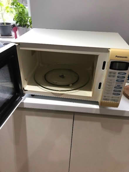 Photo of free Microwave (Compton Acres NG2) #2