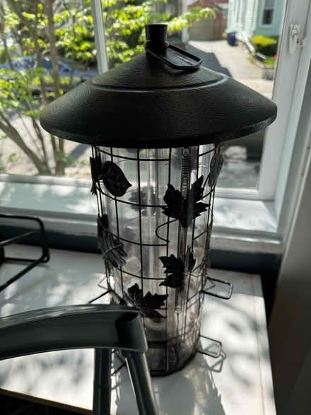 Photo of free Bird feeder (Spring Hill) #1