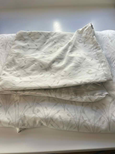 Photo of free Patterned Double duvet cover (CB4) #1