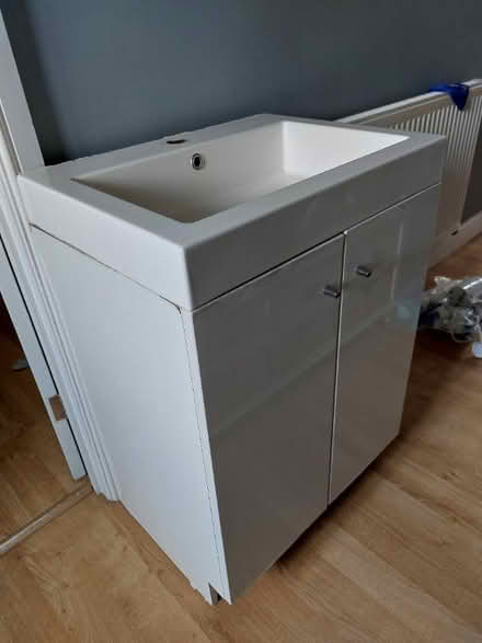 Photo of free Bathroom Sink Unit (South Oxhey WD19) #2