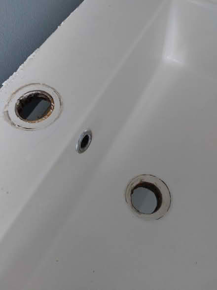 Photo of free Bathroom Sink Unit (South Oxhey WD19) #4