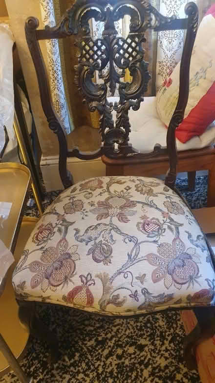 Photo of free Chair (Leytonstone E11) #1