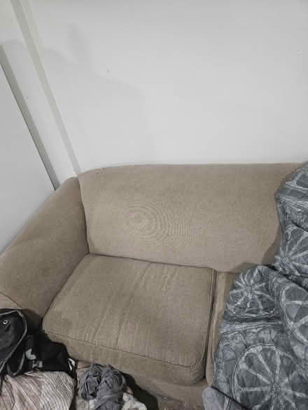 Photo of free Love seat (Lansdowne) #1