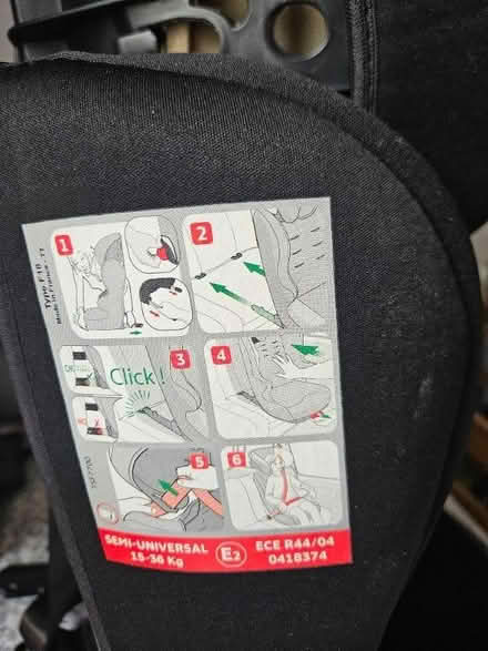 Photo of free Childs carseat (Harbury CV33) #4