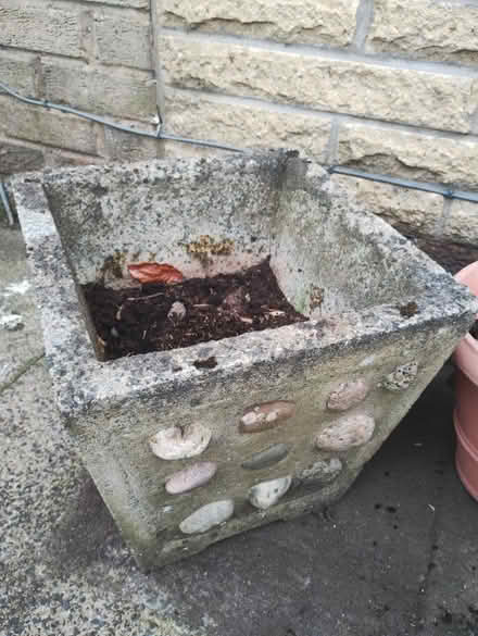Photo of free 2 Stone Plant Pots (Bagslate Moor OL11) #2