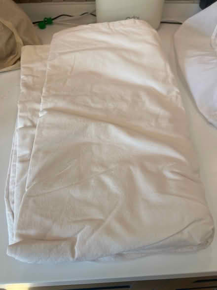 Photo of free Double duvet cover (CB4) #1