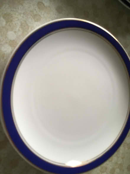 Photo of free dinner set (near leigh sinton road) #3