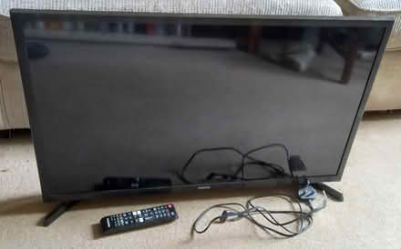 Photo of free Samsung smart TV for repairing (Twickenham (St Margarets) TW1) #1