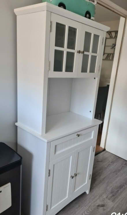 Photo of free Kitchen Cabinet (Kettering NN15) #1