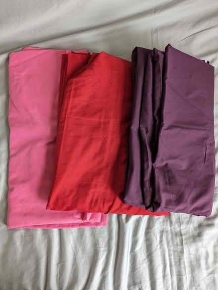 Photo of free Single fitted bed sheets (Thamesmead South) #1