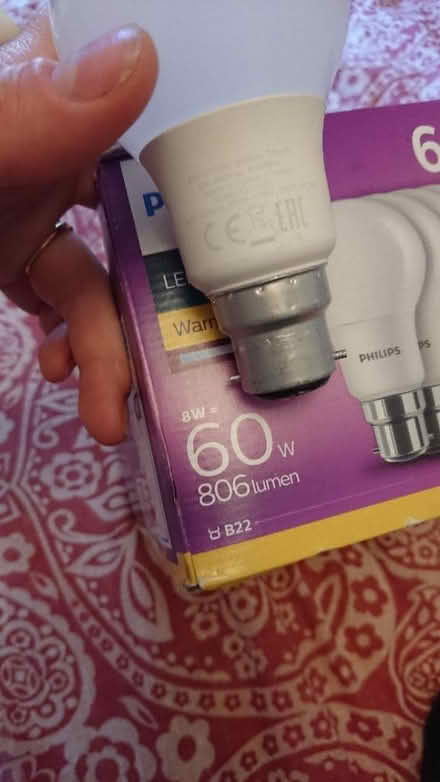 Photo of free Light bulbs (LS2) #4