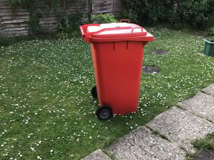 Photo of free Wheelie Bin. (Sutton Courtenay OX14) #1