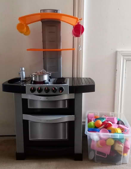 Photo of free Toy stove and tea set - TW1 (Twickenham (St Margarets) TW1) #1