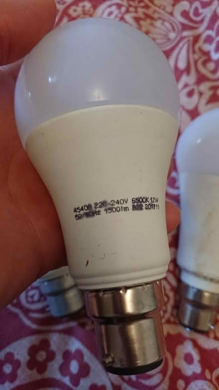 Photo of free Light bulbs (LS2) #2