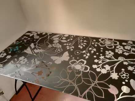Photo of free Glass table/desk (Long Itchington CV47) #1