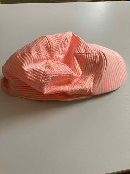 Photo of free Baby sun hat (London) #1