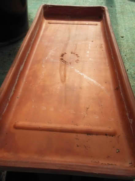 Photo of free pots and a tray (Frindsbury Extra ME2) #1