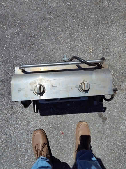 Photo of free Propane gas grill (Near Poolesville on MD 28) #4