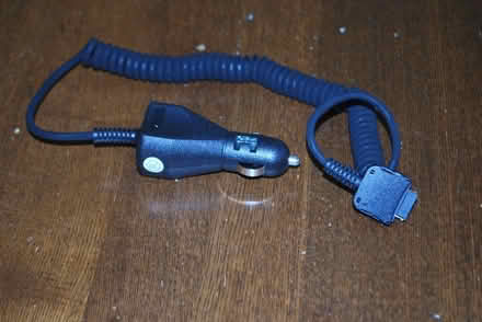 Photo of free Plug in Car Charger, new, old model (gatineau ave & de bourgogne st) #2