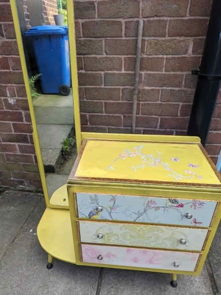Photo of free Dressing table (Chorley Moor PR7) #1