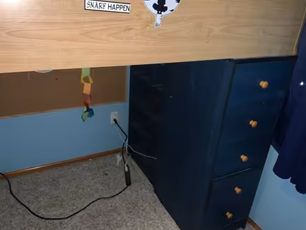 Photo of free bunk bed no mattress (Near west ridge rec center) #2