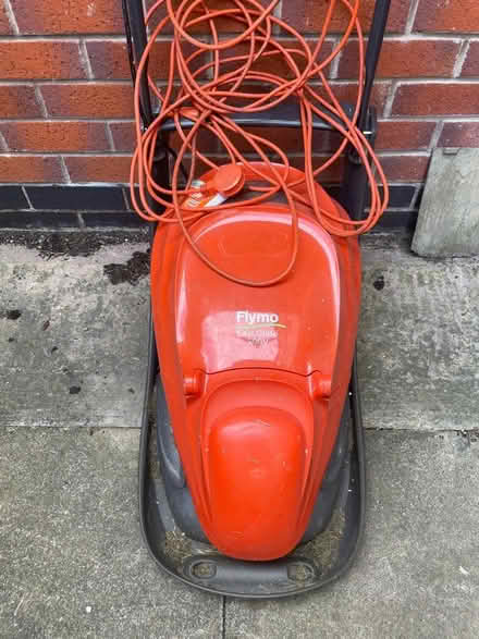 Photo of free Flymo easi glide 300V spares/repair (Thurmaston) #1