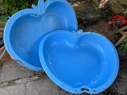 Photo of free Sand and water garden set (Sherwood TN2) #1