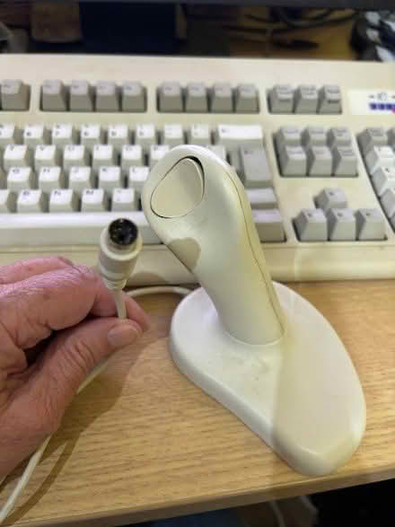 Photo of free Joystick-shaped mouse (CO11)